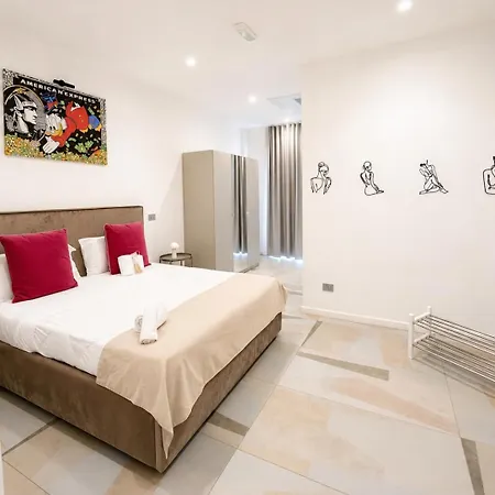 Crazi B&B 놀라